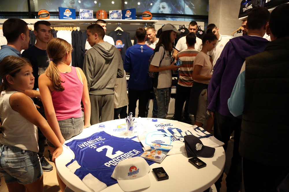 Fan Shop